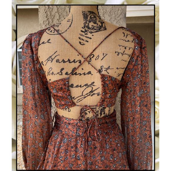 Astr Rust Floral Maxi Dress - Picture 6 of 9